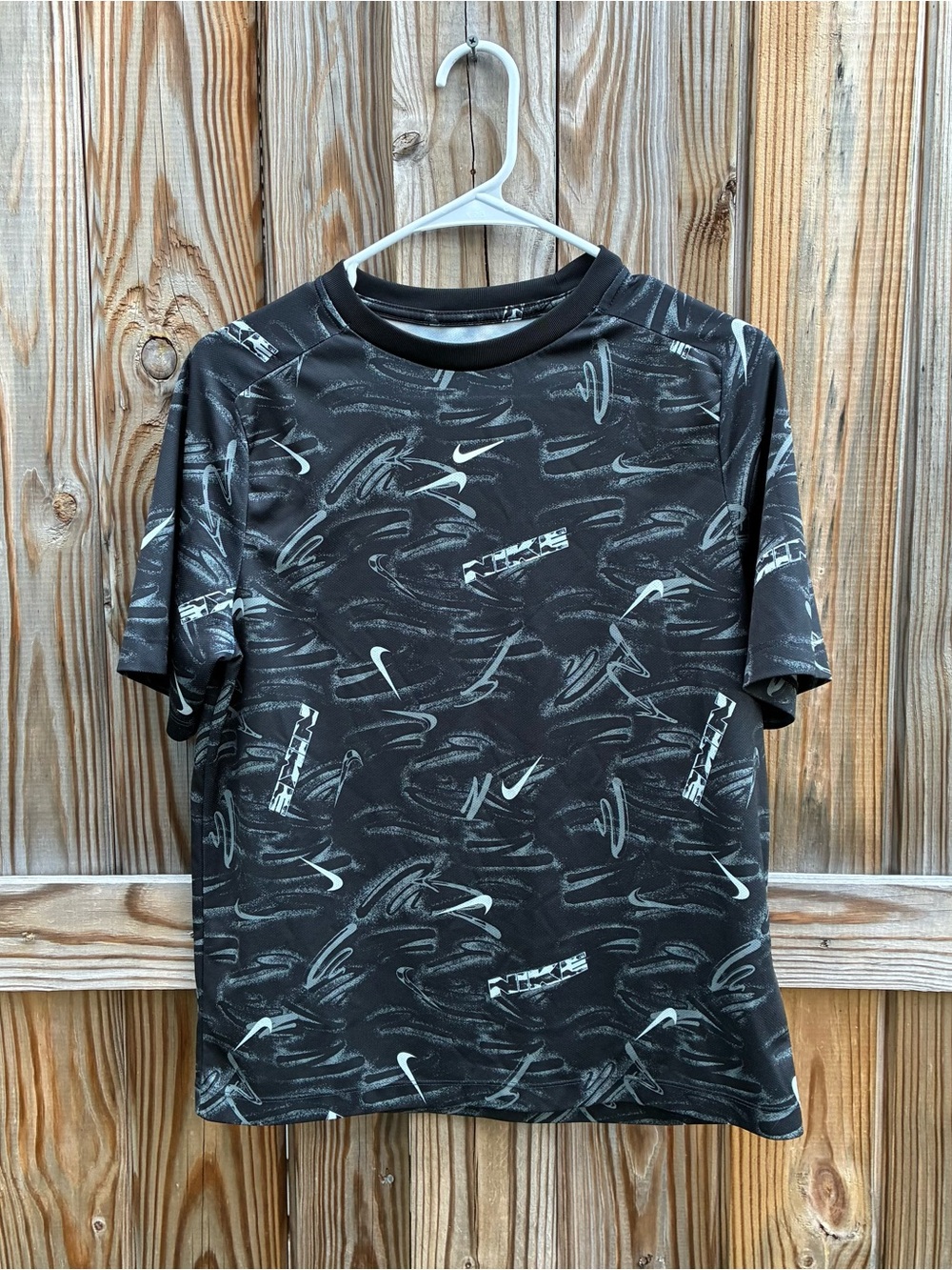 Nike Youth XL Black Graphic Dri-FIT Training Tee